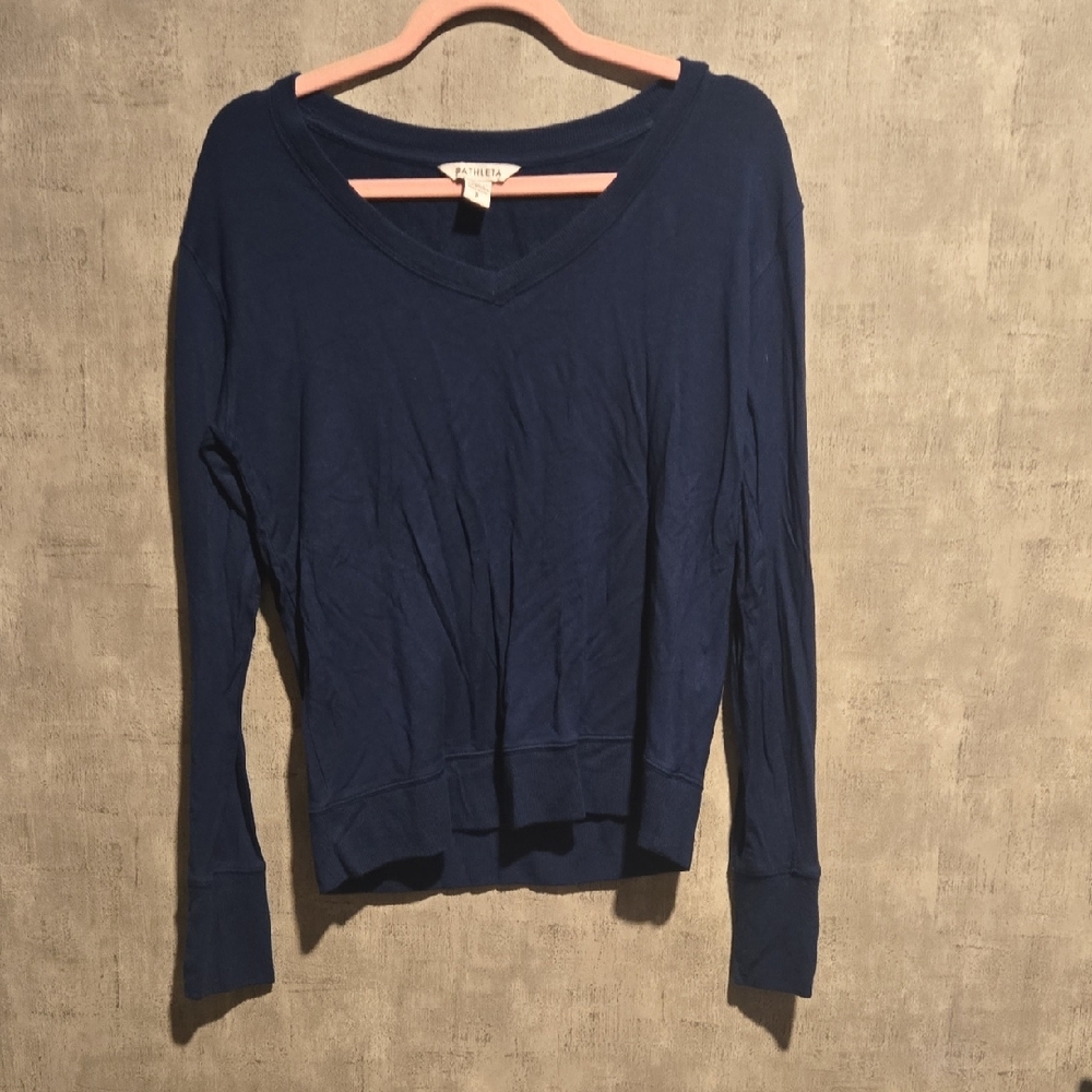 Athleta Blue Long Sleeve V-Neck Top Sm